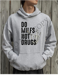 Do Milfs Not Drugs Tee - MENS